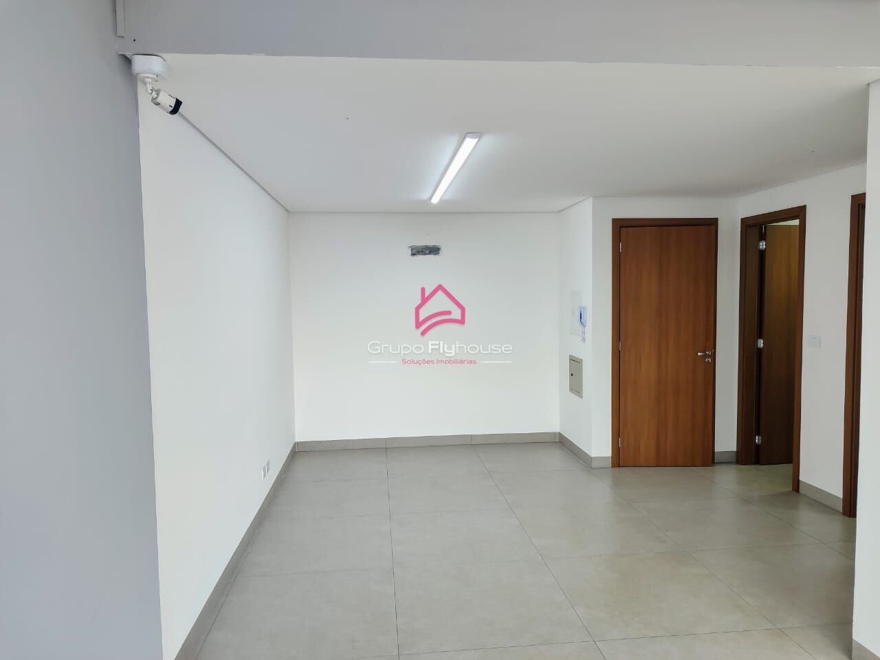 Prédio Inteiro para alugar, 45m² - Foto 3