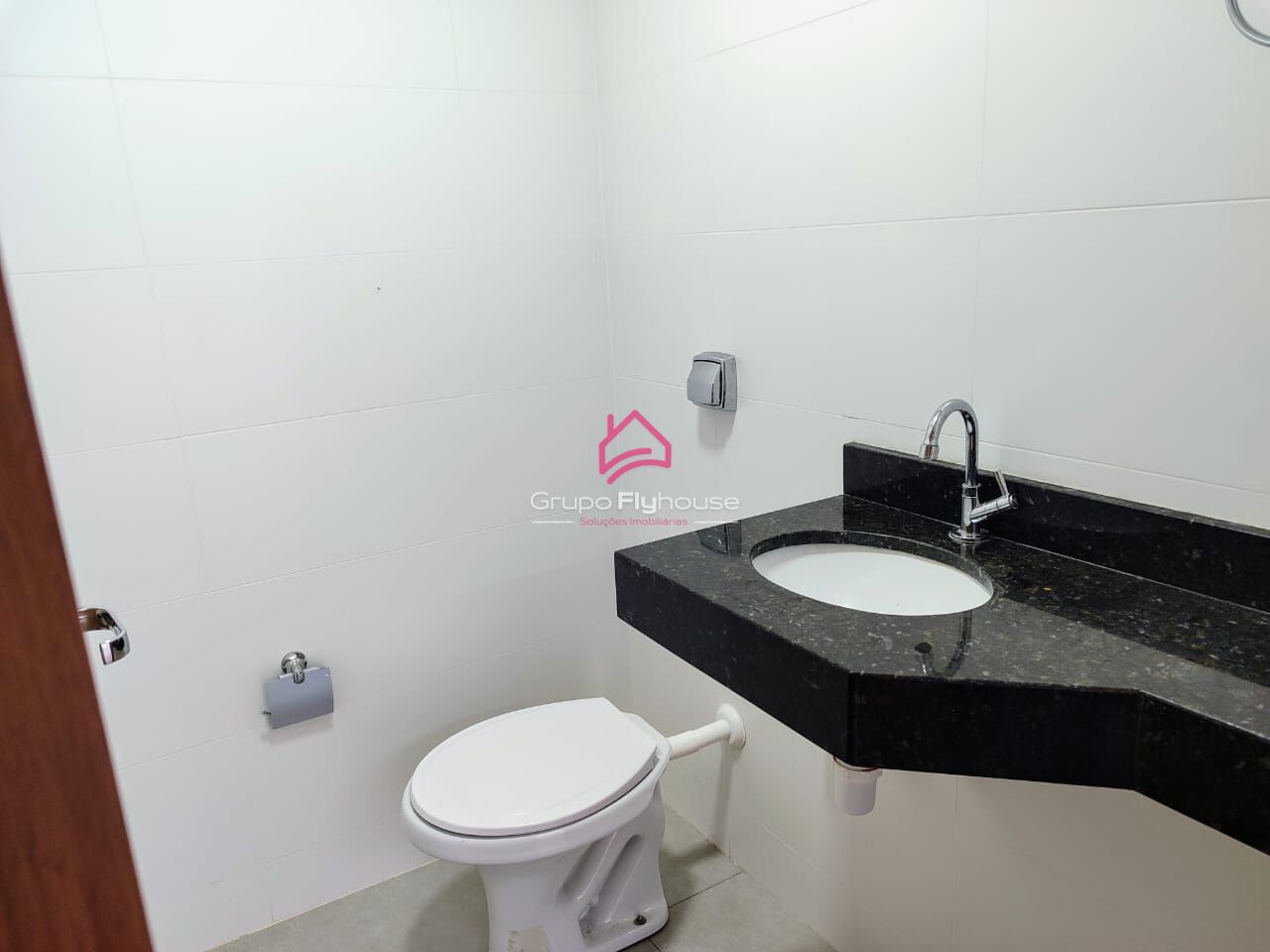 Prédio Inteiro para alugar, 45m² - Foto 6