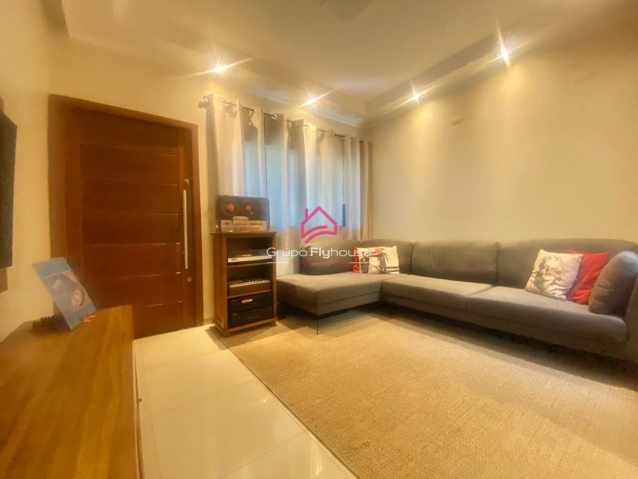 Casa à venda com 3 quartos, 141m² - Foto 6
