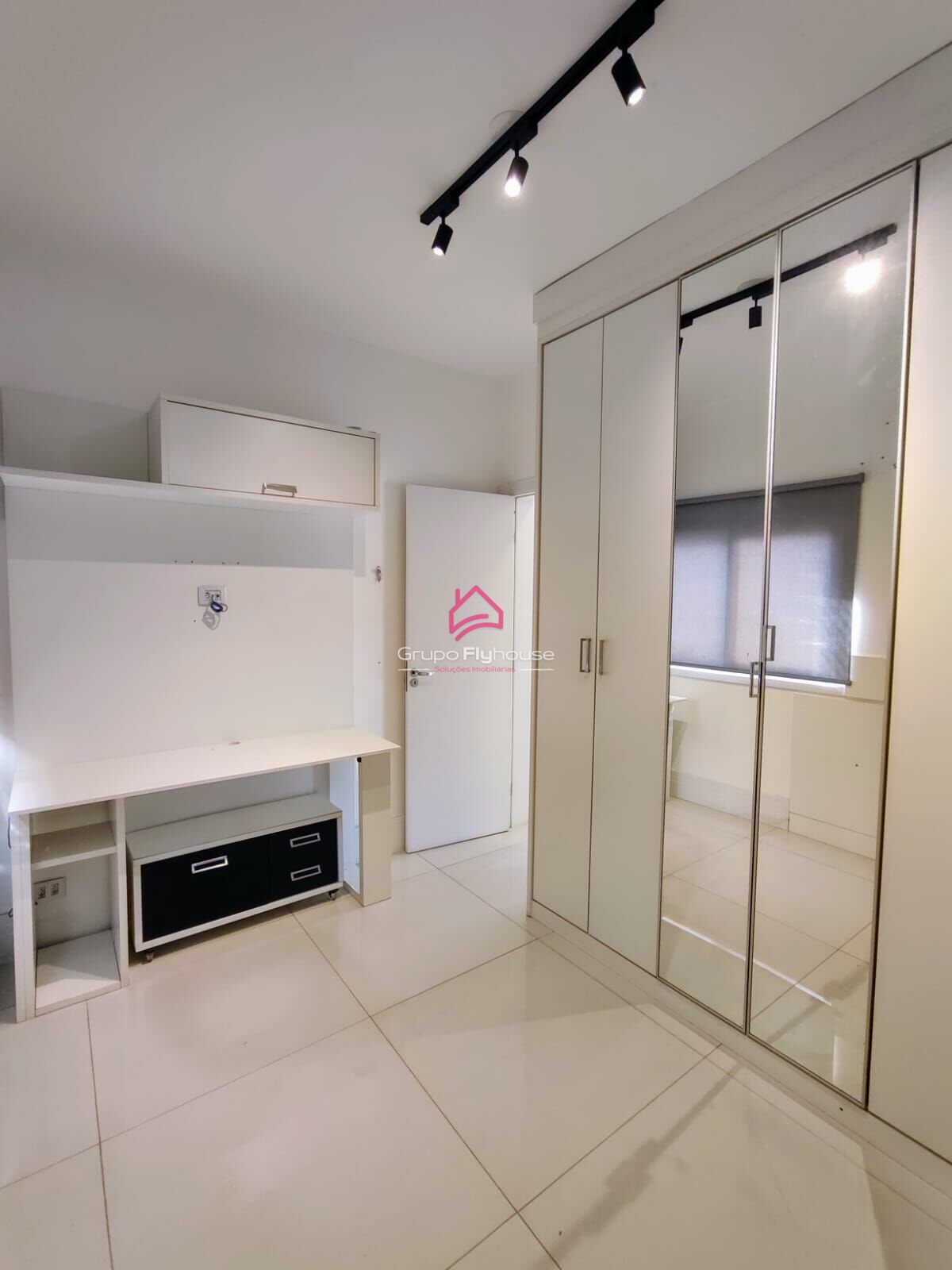 Apartamento para alugar com 3 quartos, 106m² - Foto 19