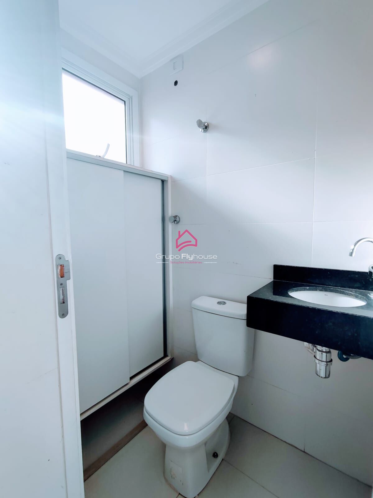 Apartamento para alugar com 3 quartos, 106m² - Foto 12