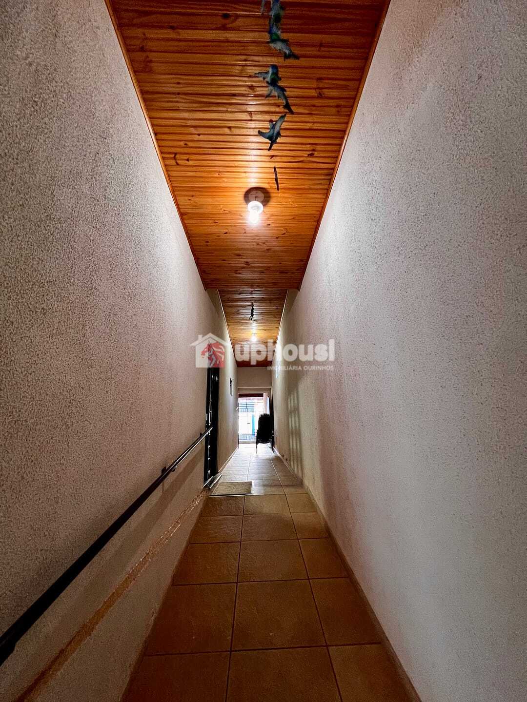 Casa à venda com 3 quartos, 189m² - Foto 3