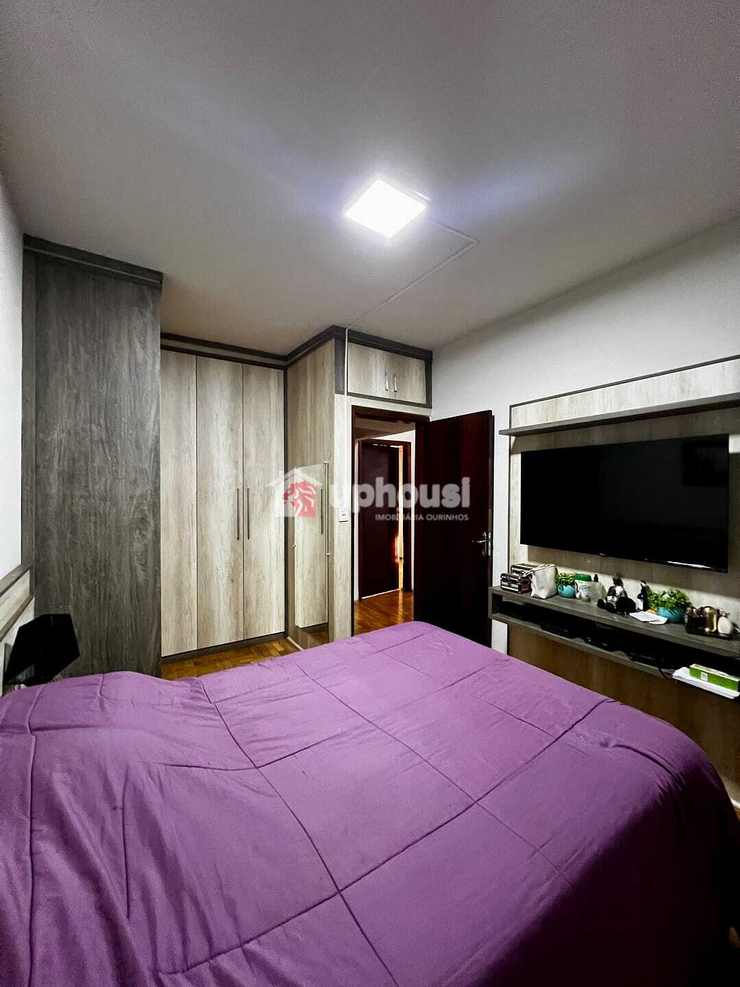 Casa à venda com 3 quartos, 189m² - Foto 14