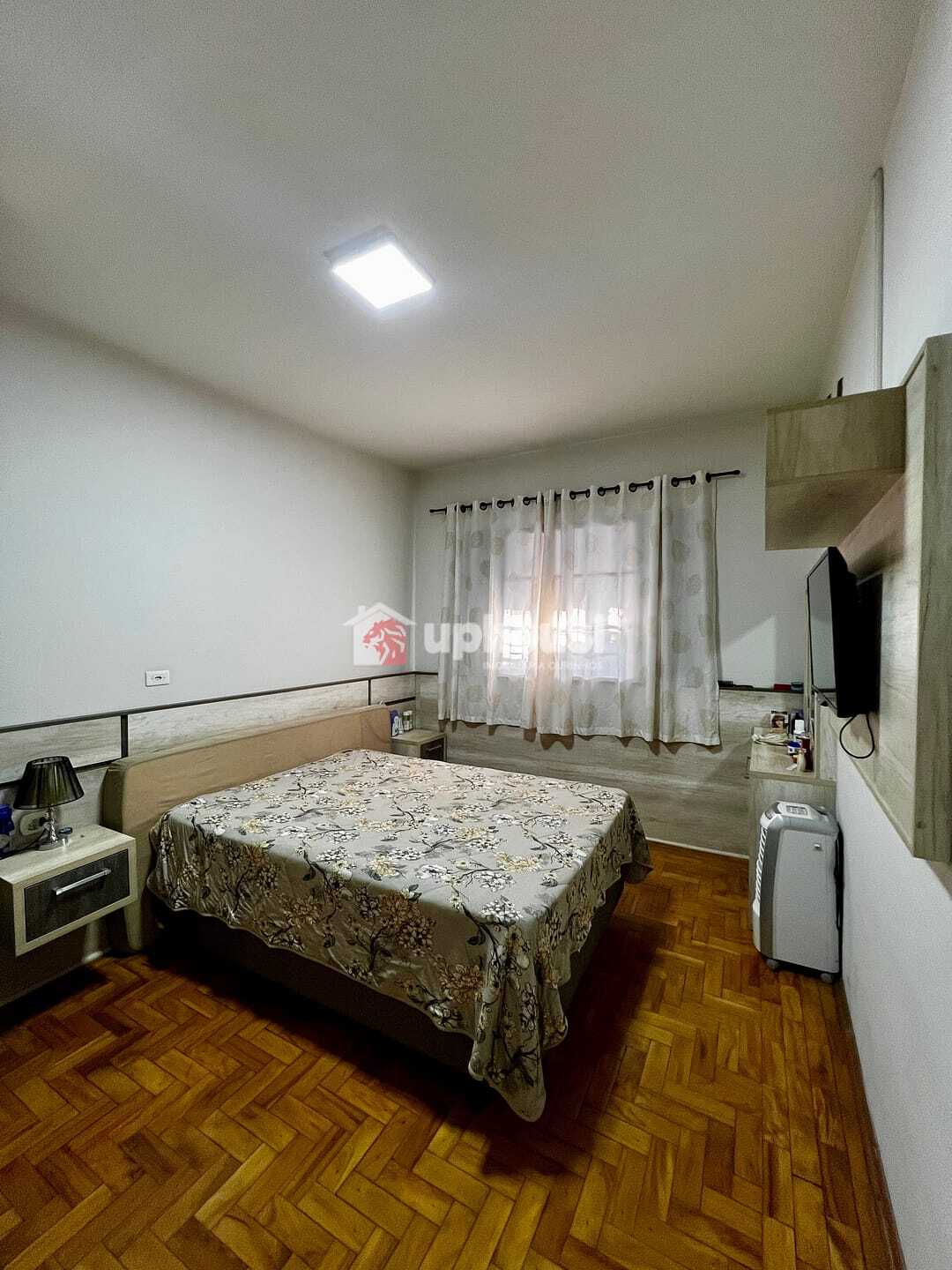 Casa à venda com 3 quartos, 189m² - Foto 9