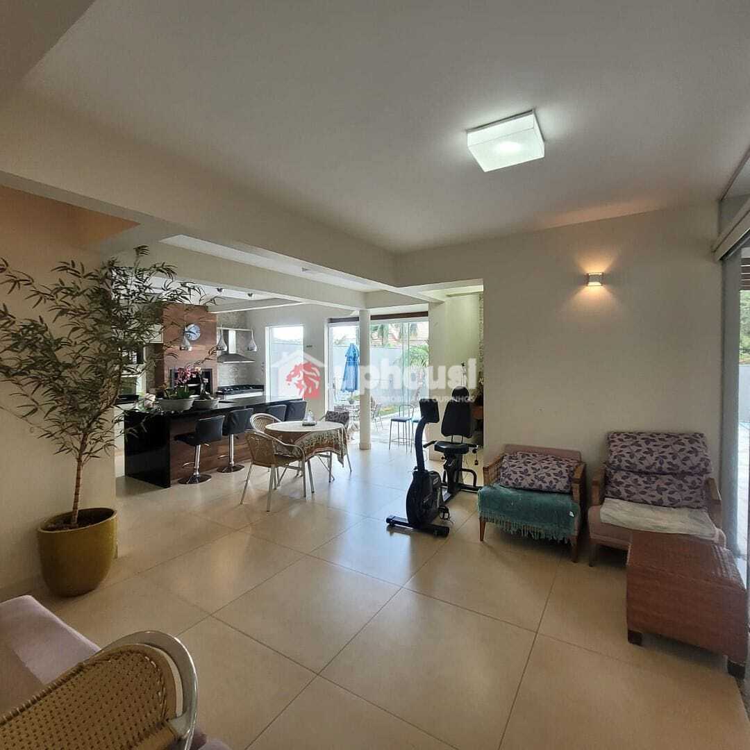 Casa à venda com 3 quartos, 340m² - Foto 25