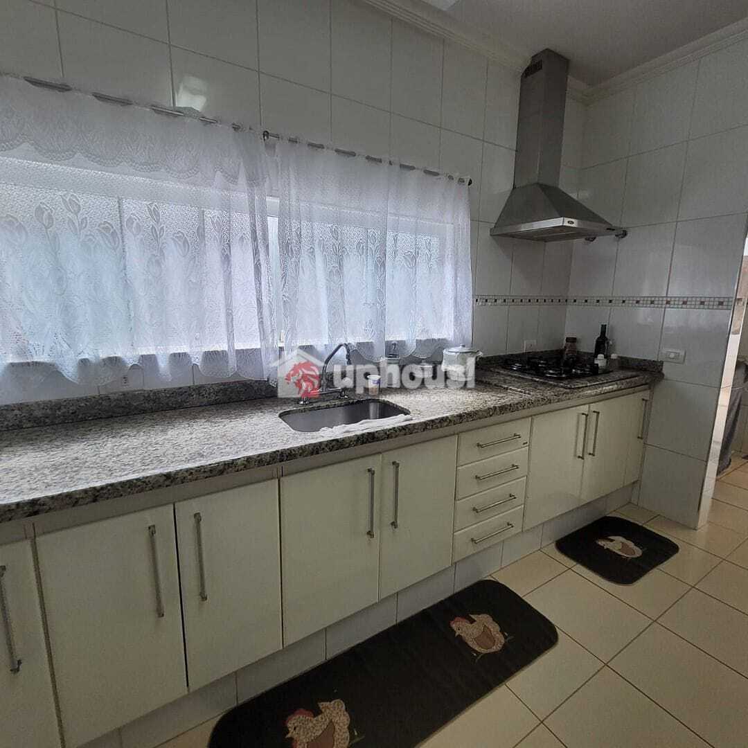 Casa à venda com 3 quartos, 340m² - Foto 21