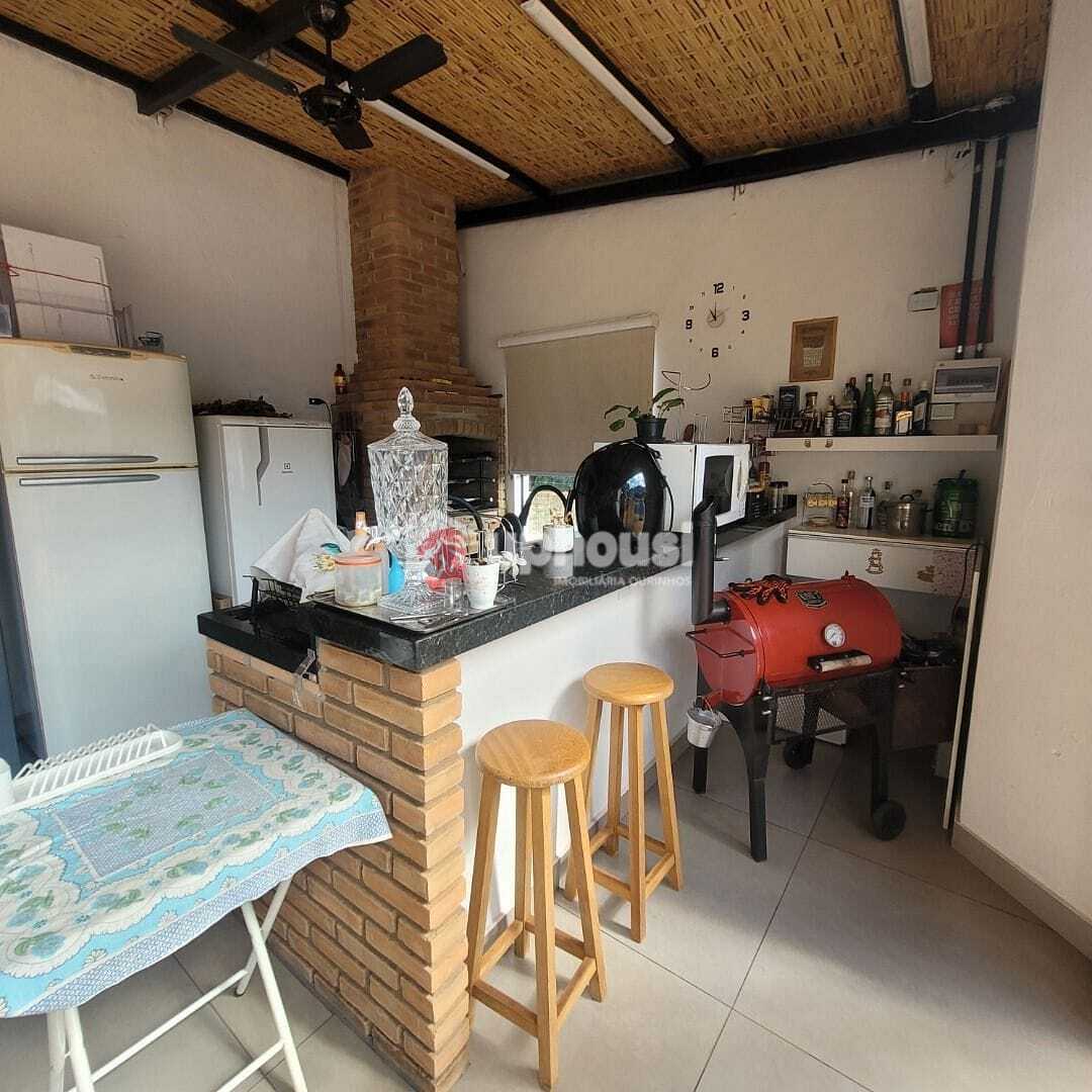 Casa à venda com 4 quartos, 270m² - Foto 30