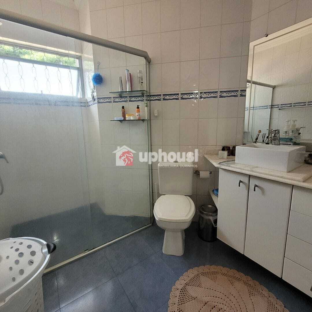 Casa à venda com 4 quartos, 270m² - Foto 18