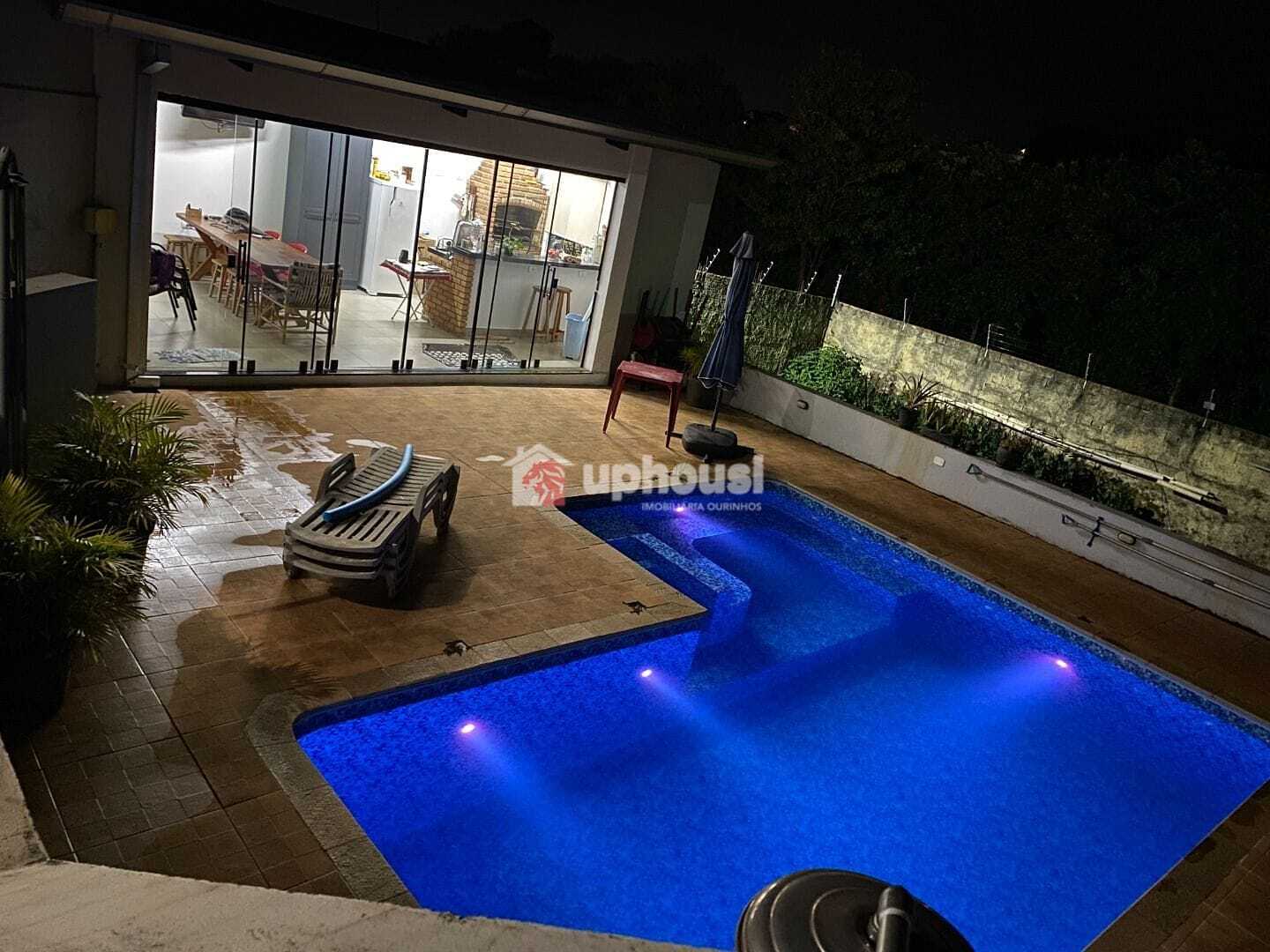 Casa à venda com 4 quartos, 270m² - Foto 28