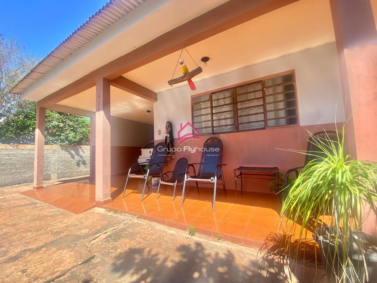 Casa à venda com 3 quartos, 210m² - Foto 3