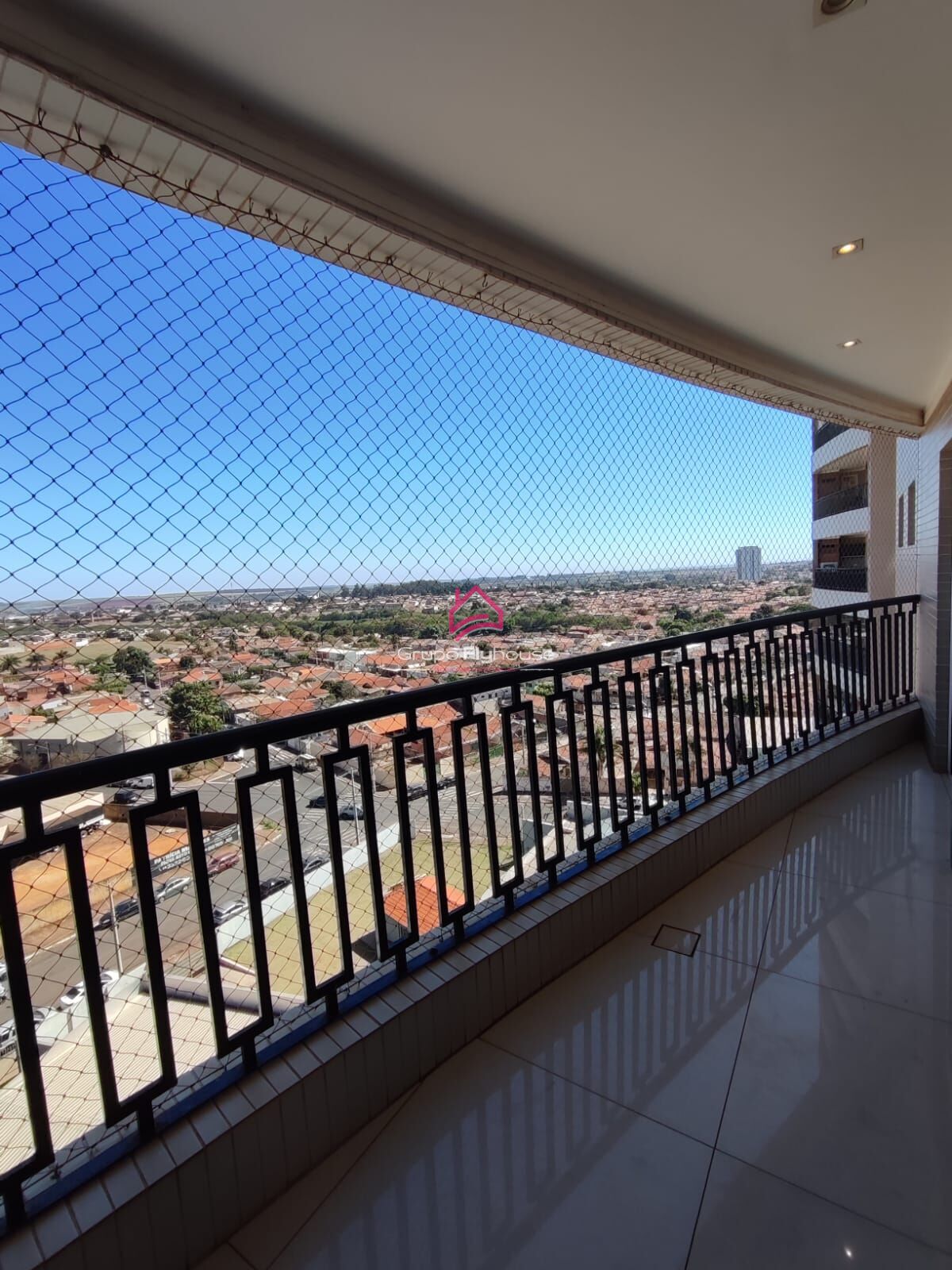 Apartamento para alugar com 2 quartos, 116m² - Foto 16