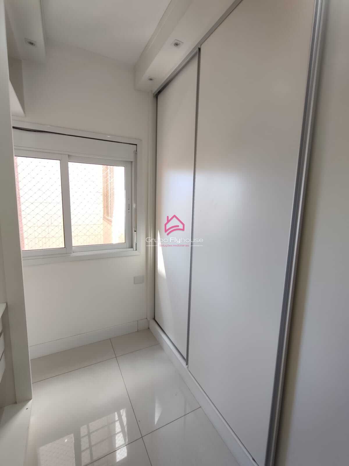 Apartamento para alugar com 2 quartos, 116m² - Foto 24
