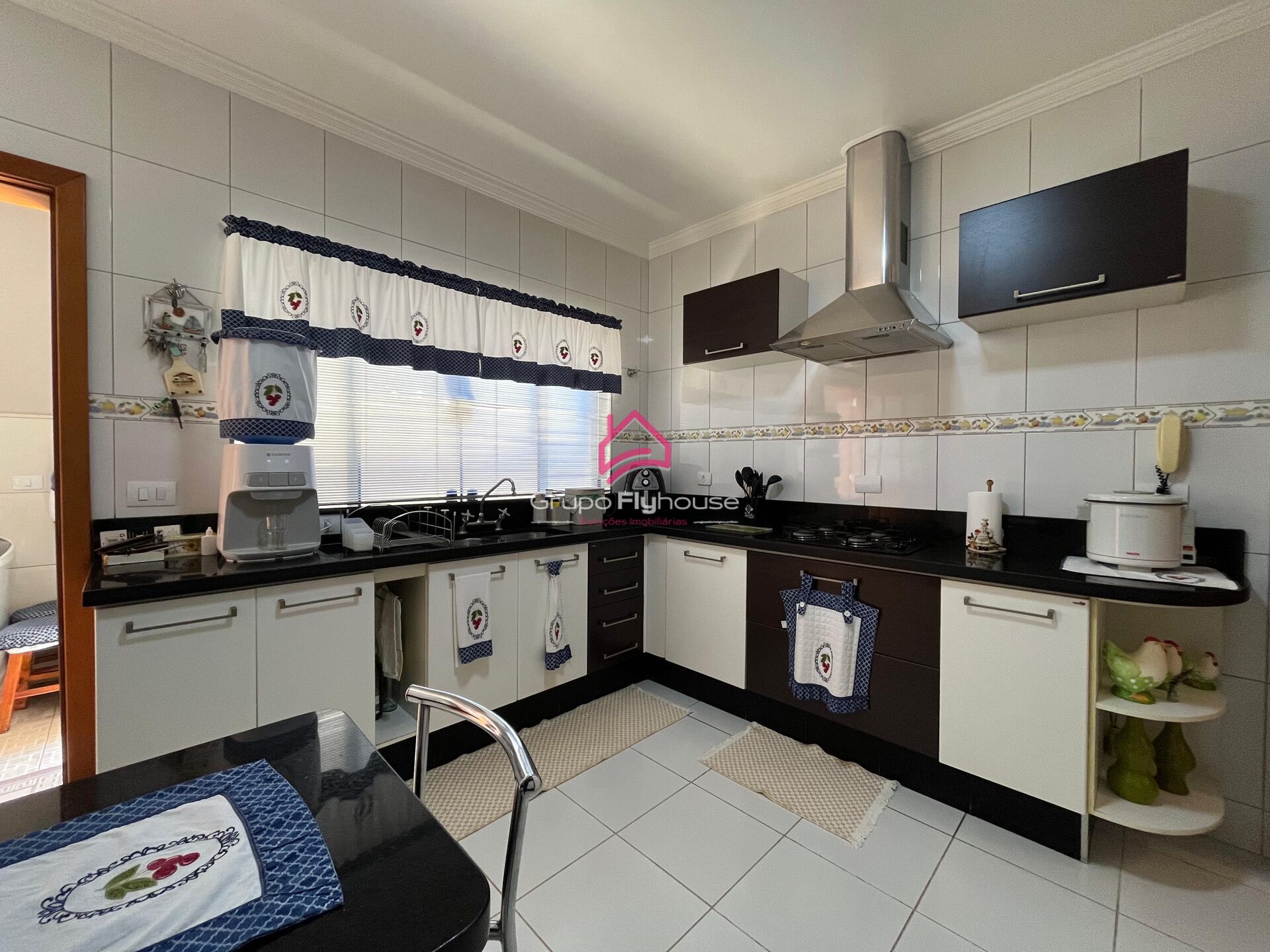 Casa, 3 quartos, 265 m² - Foto 14