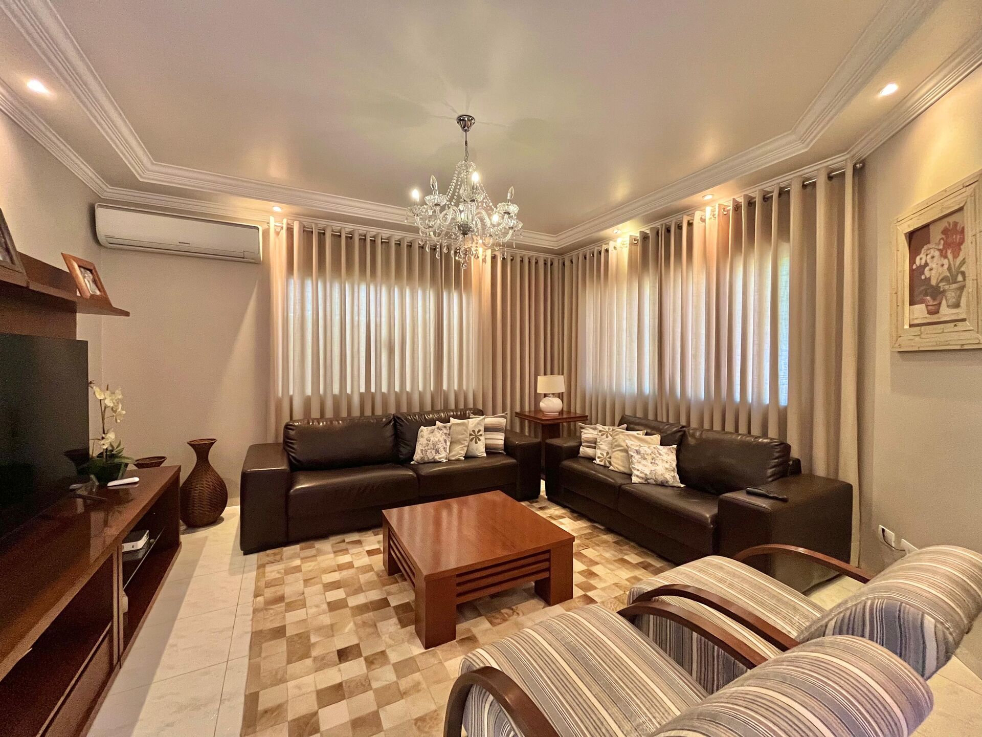 Casa, 3 quartos, 265 m² - Foto 3