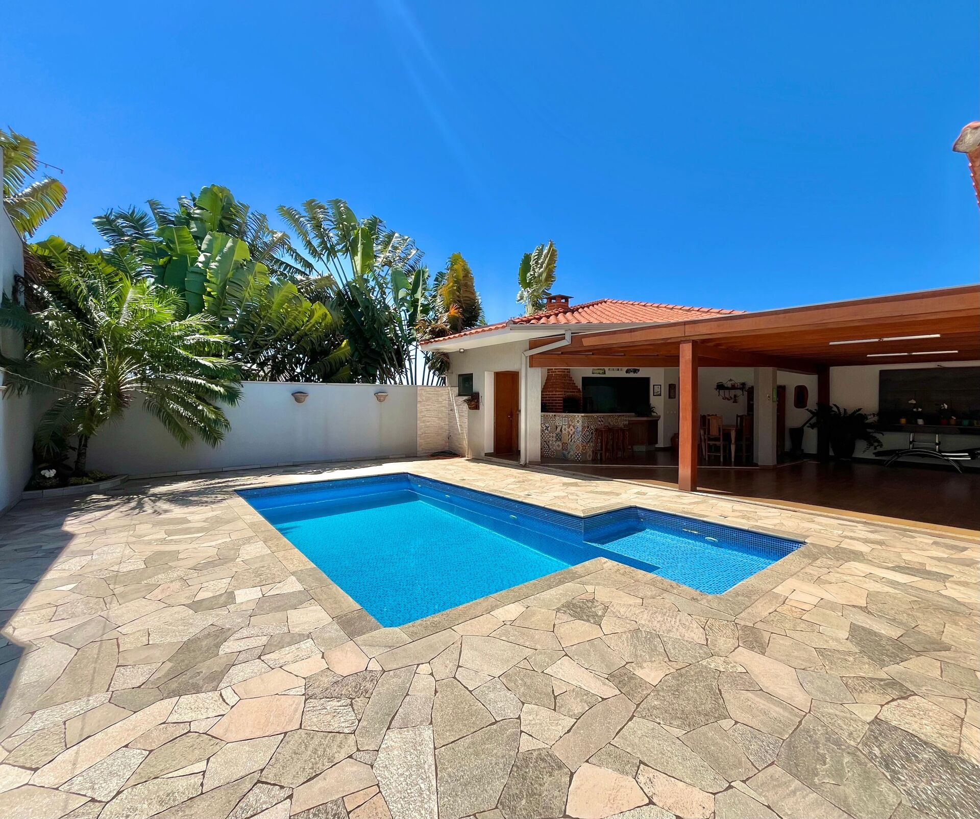 Casa, 3 quartos, 265 m² - Foto 15