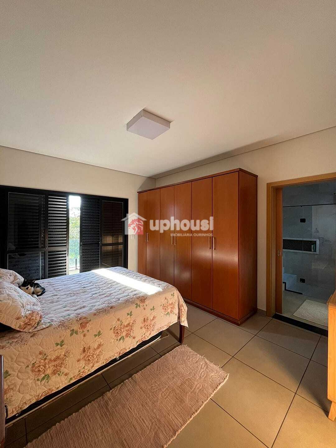 Sobrado à venda com 3 quartos, 246m² - Foto 19