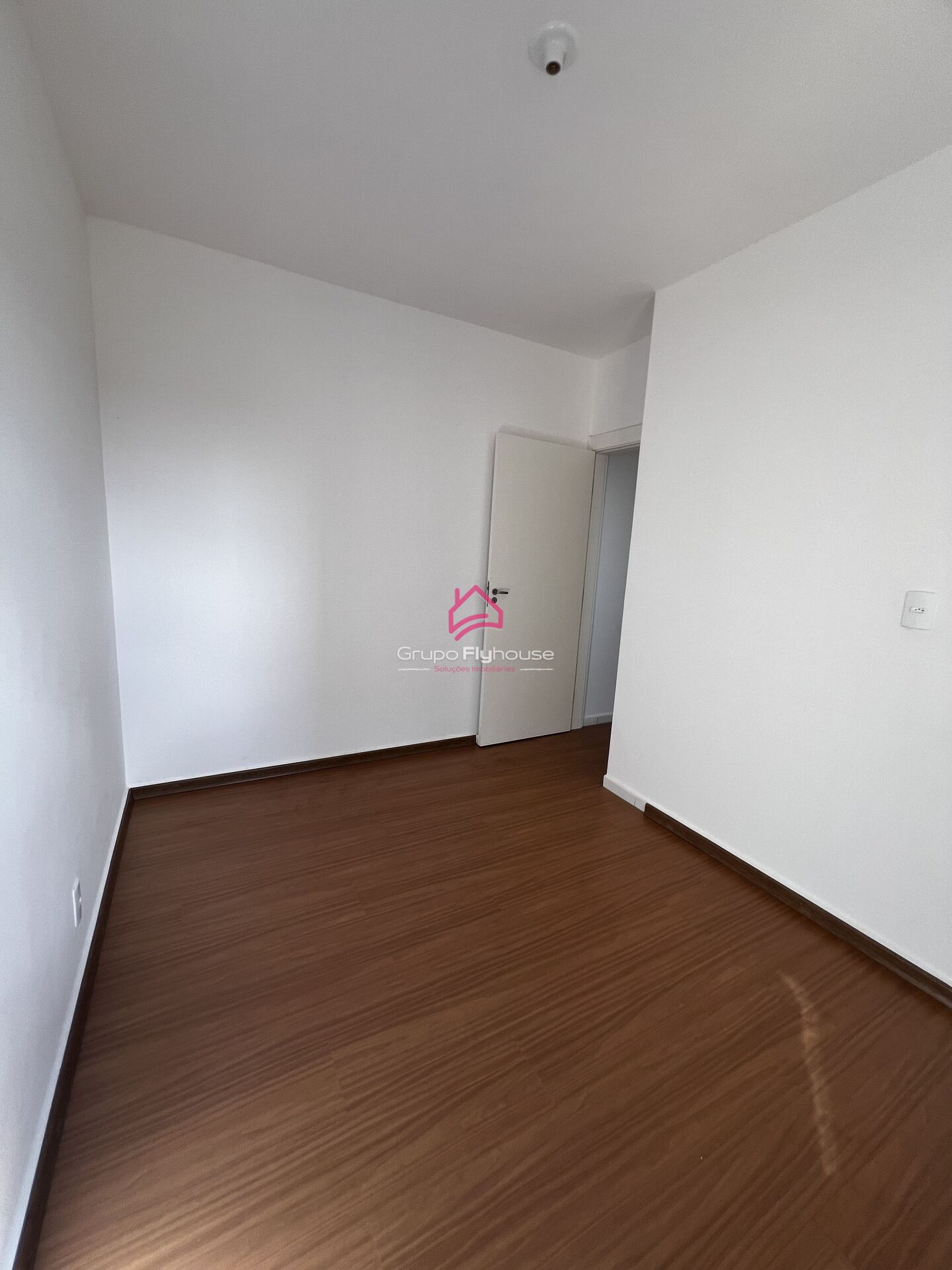 Apartamento à venda com 2 quartos, 49m² - Foto 15