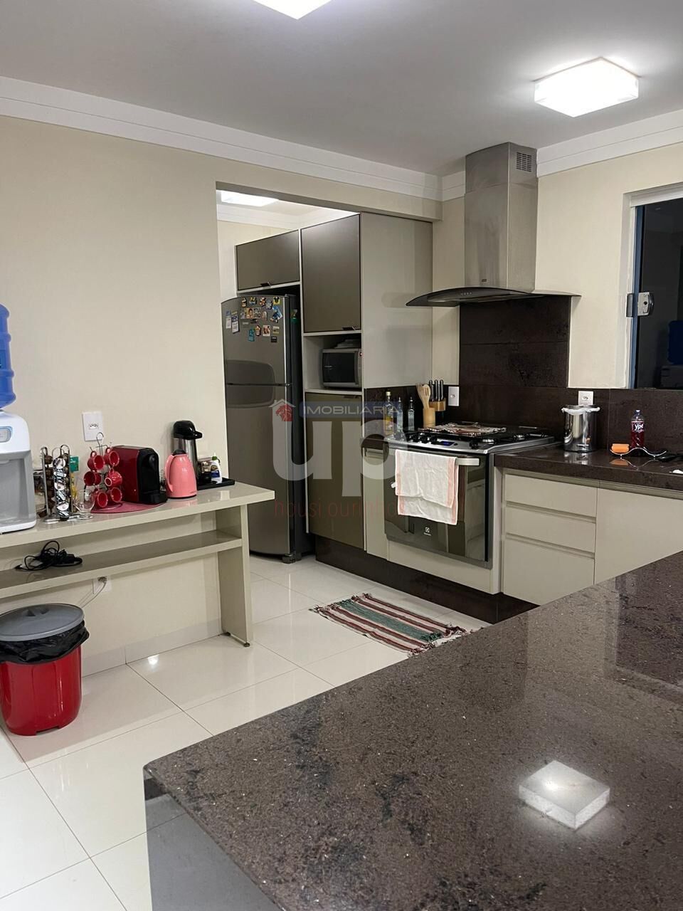 Casa à venda com 3 quartos, 298m² - Foto 15