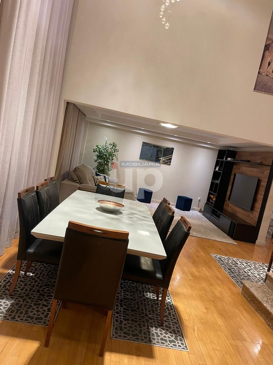 Casa à venda com 3 quartos, 298m² - Foto 5