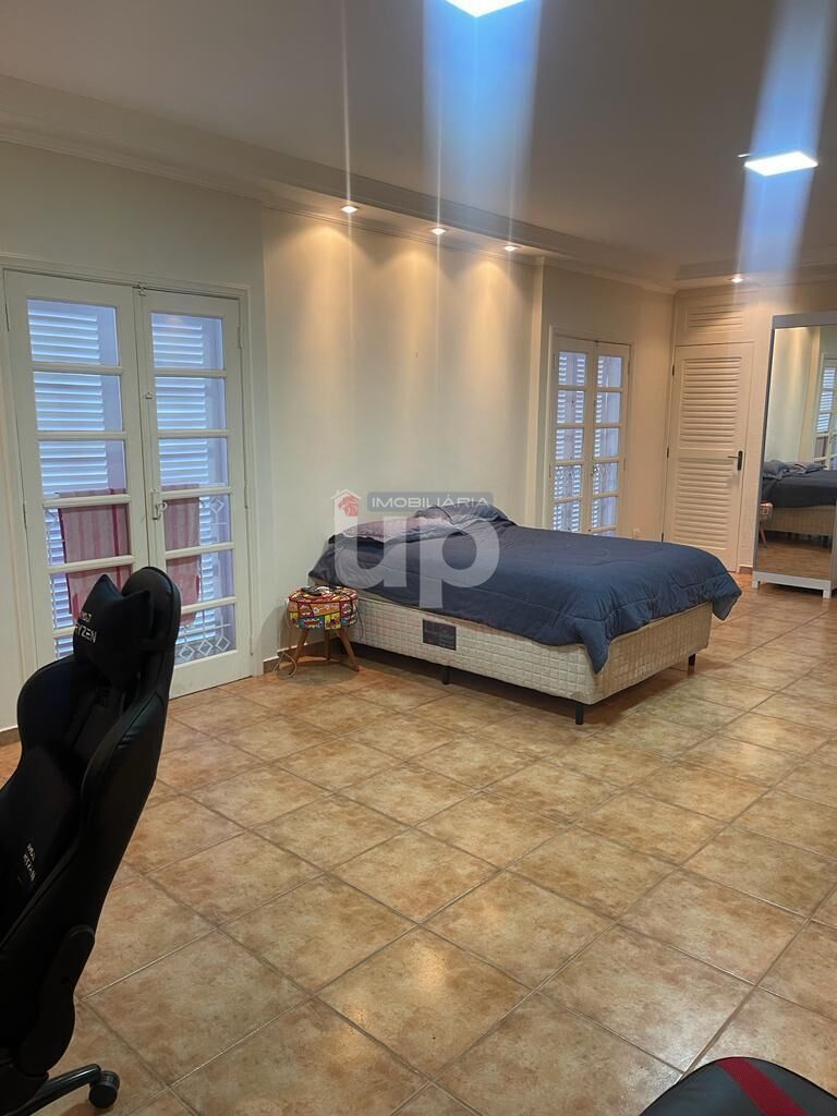 Casa à venda com 3 quartos, 298m² - Foto 34