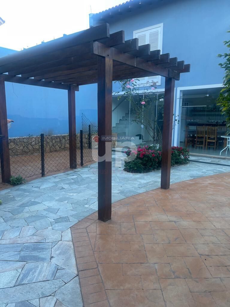 Casa à venda com 3 quartos, 298m² - Foto 18
