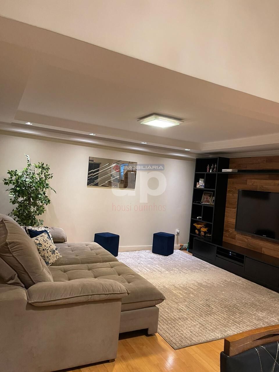 Casa à venda com 3 quartos, 298m² - Foto 7