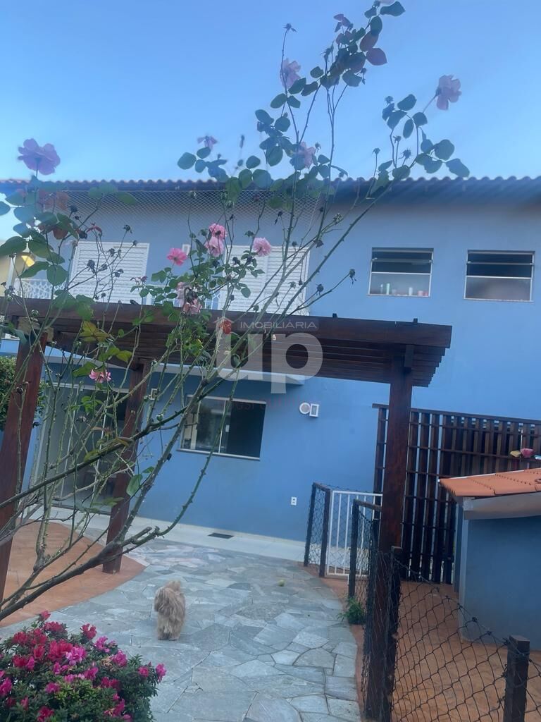 Casa à venda com 3 quartos, 298m² - Foto 17