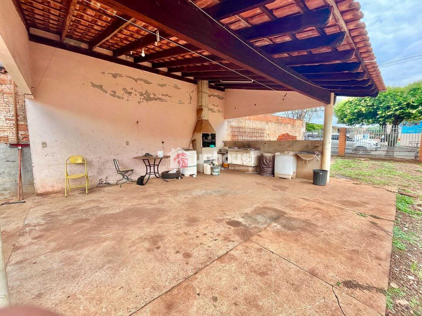 Casa à venda com 1 quarto, 80m² - Foto 5