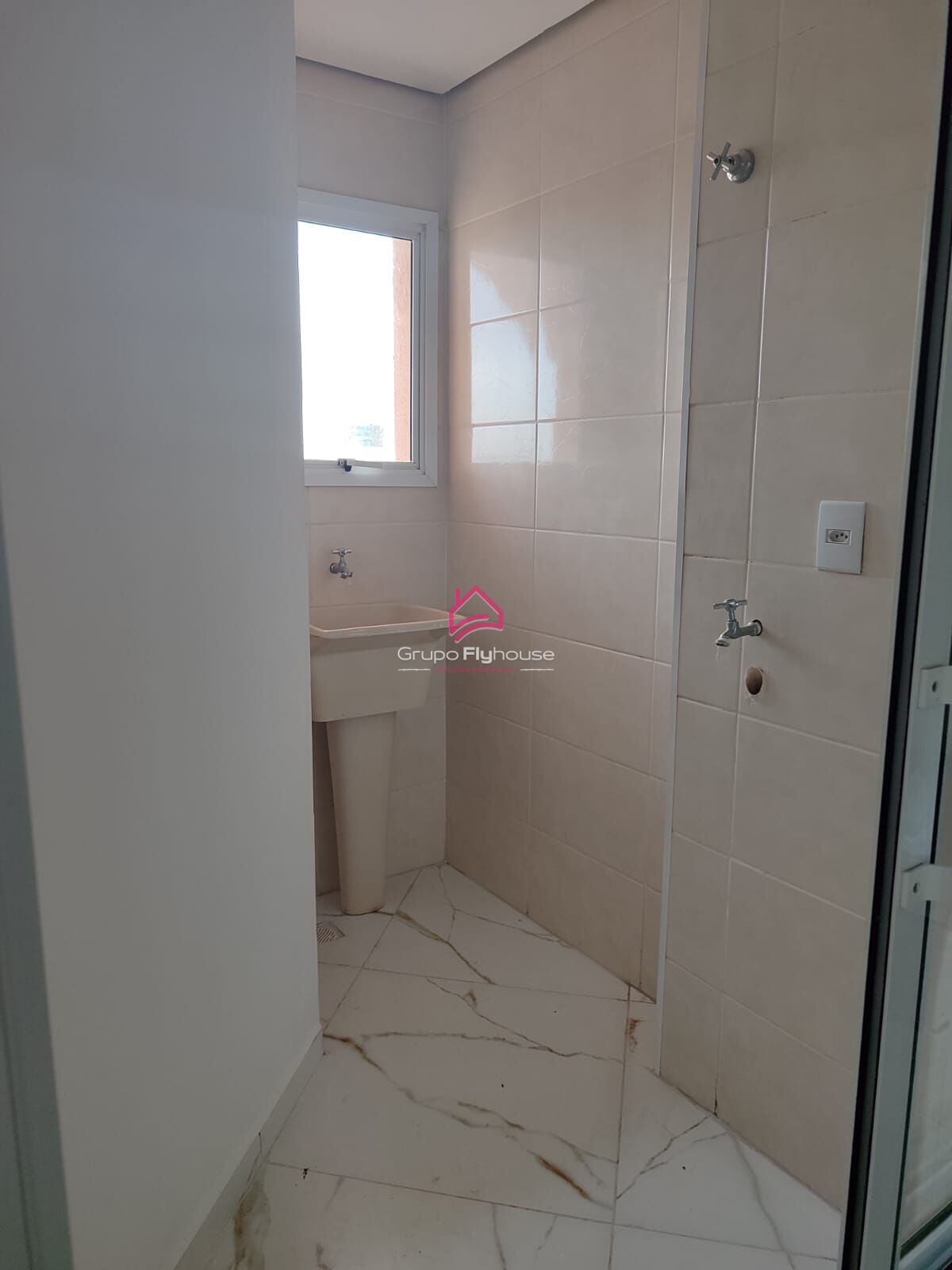 Apartamento para alugar com 2 quartos, 59m² - Foto 4