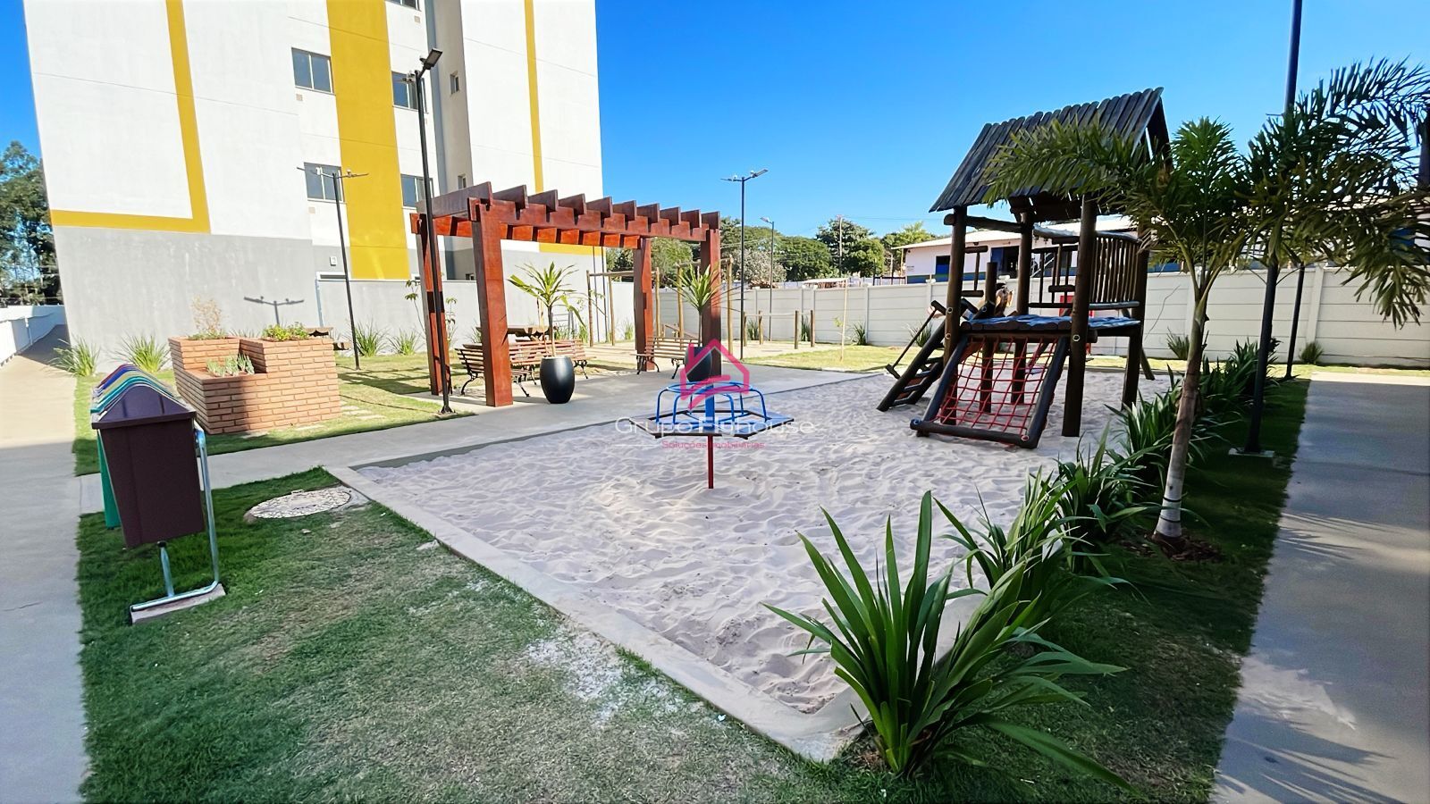 Apartamento para alugar com 2 quartos, 42m² - Foto 17