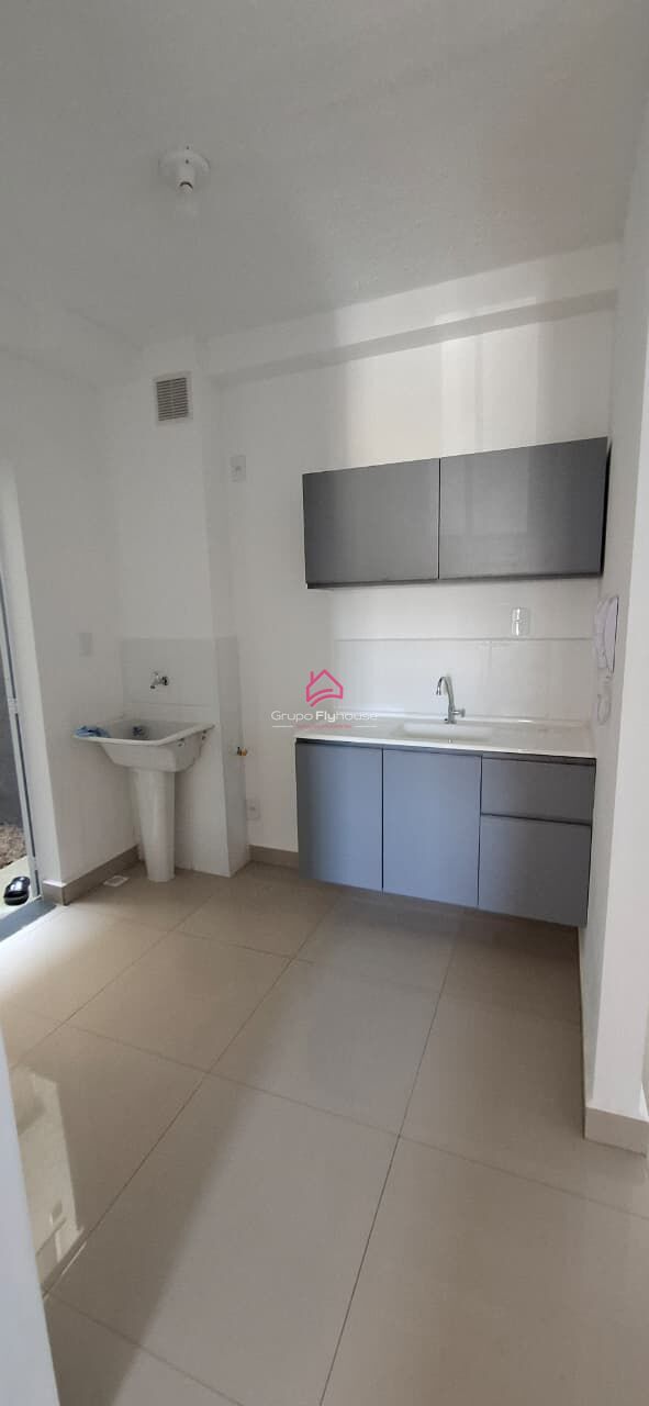 Apartamento para alugar com 2 quartos, 42m² - Foto 3