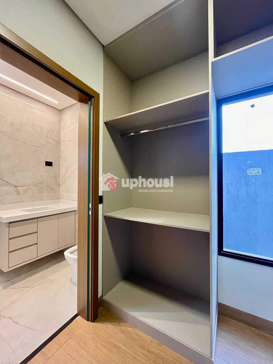 Casa à venda com 3 quartos, 10m² - Foto 19