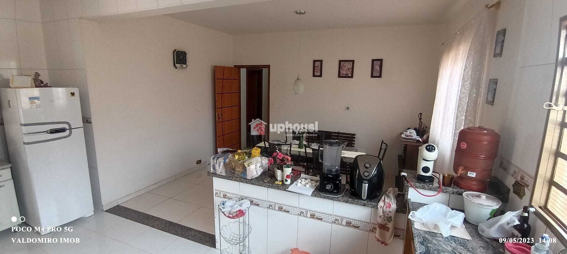 Casa à venda com 2 quartos, 145m² - Foto 8