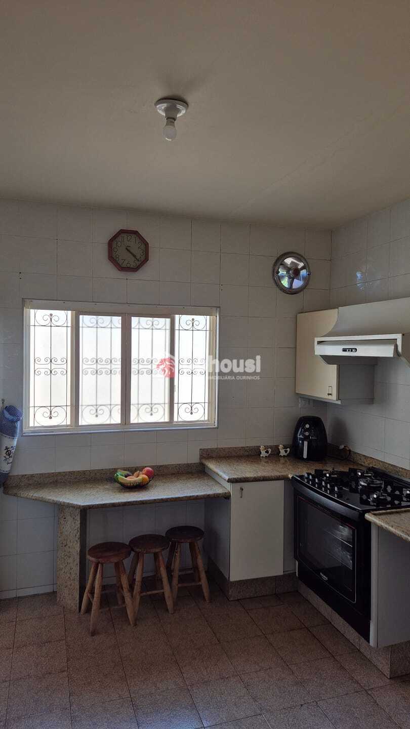 Casa à venda com 3 quartos, 240m² - Foto 5