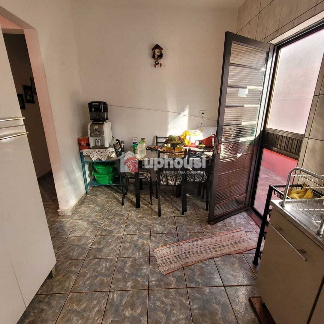 Casa à venda com 3 quartos, 240m² - Foto 8