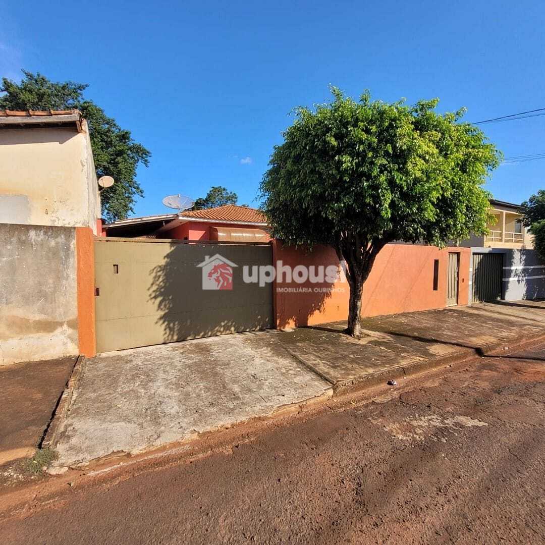 Casa à venda com 3 quartos, 240m² - Foto 1