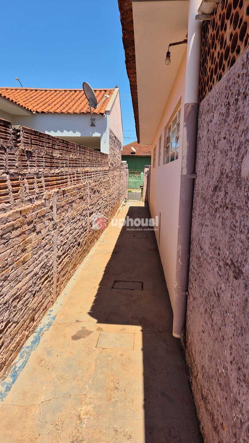 Casa à venda com 2 quartos, 80m² - Foto 18