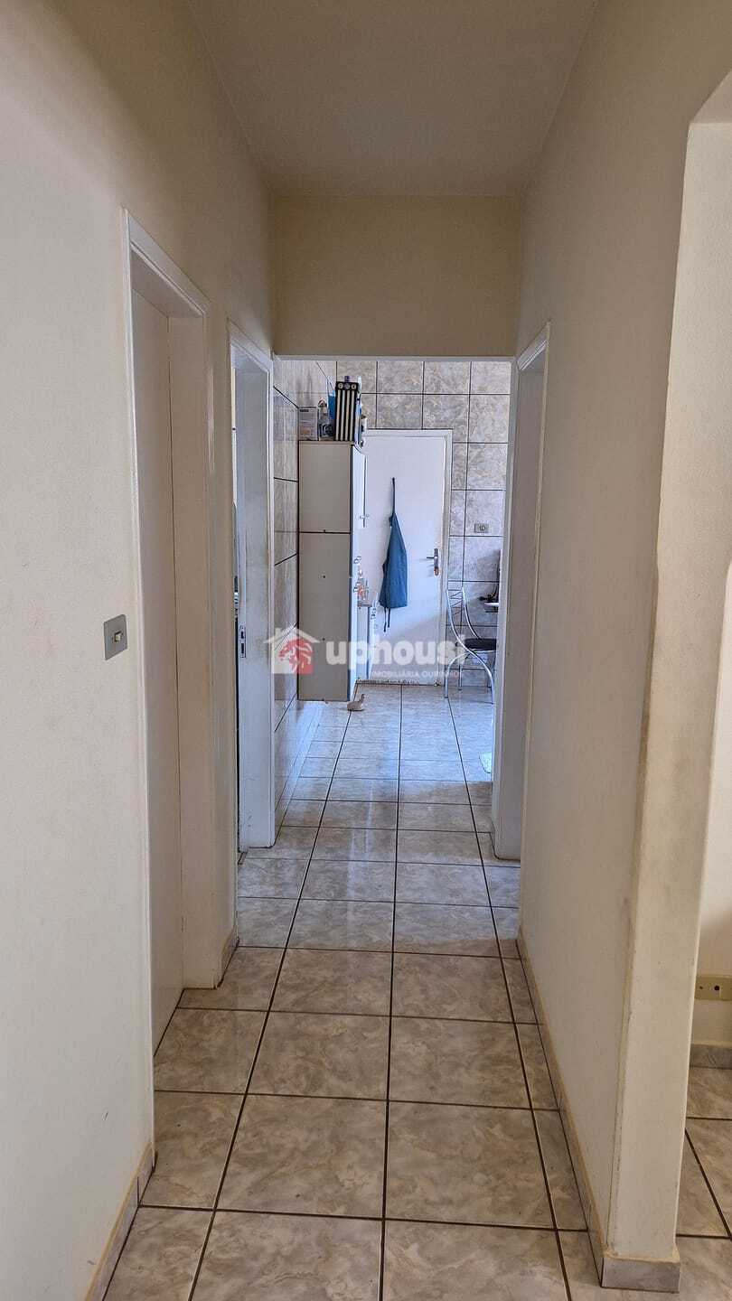 Casa à venda com 2 quartos, 80m² - Foto 11