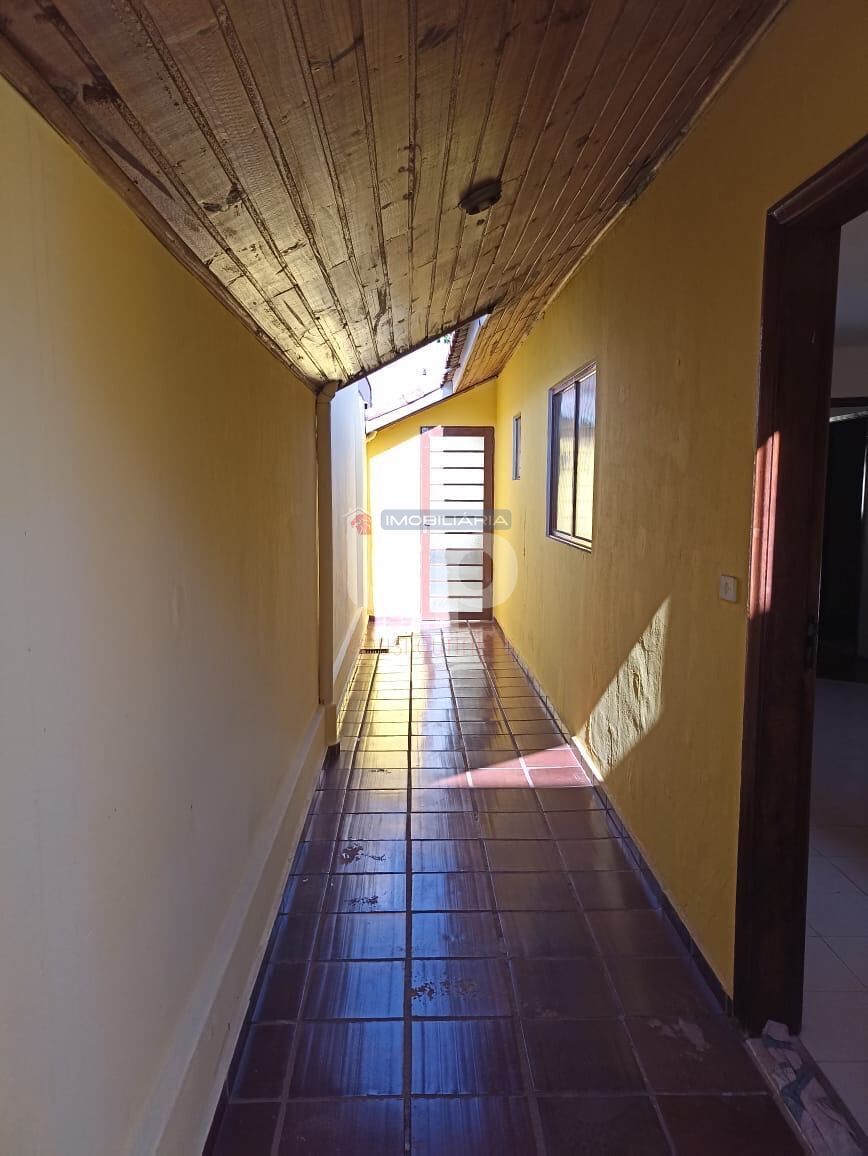 Casa à venda com 3 quartos, 10m² - Foto 13