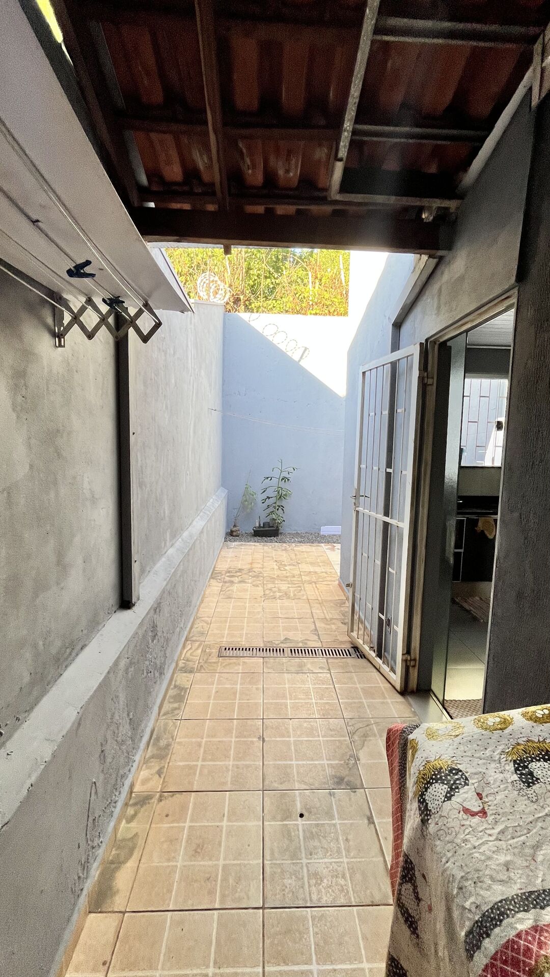 Casa à venda com 2 quartos, 46m² - Foto 25