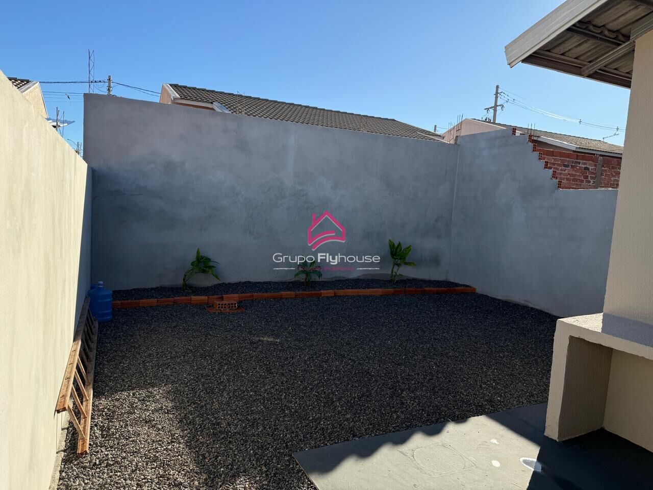 Casa à venda com 2 quartos, 43m² - Foto 11