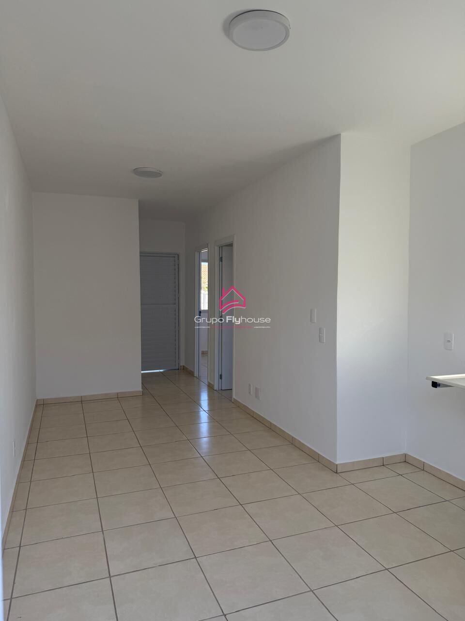 Casa à venda com 2 quartos, 43m² - Foto 4