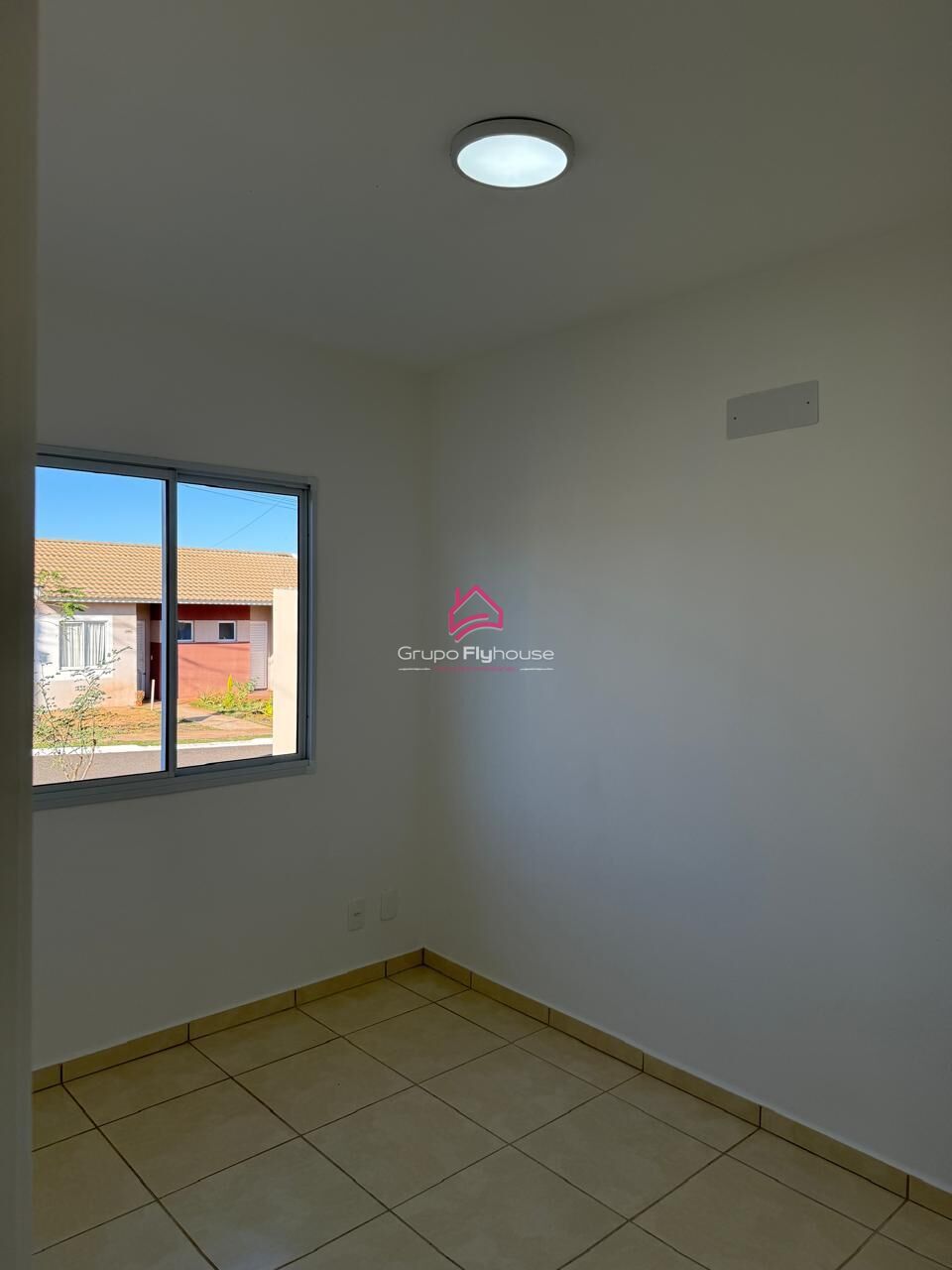 Casa à venda com 2 quartos, 43m² - Foto 7