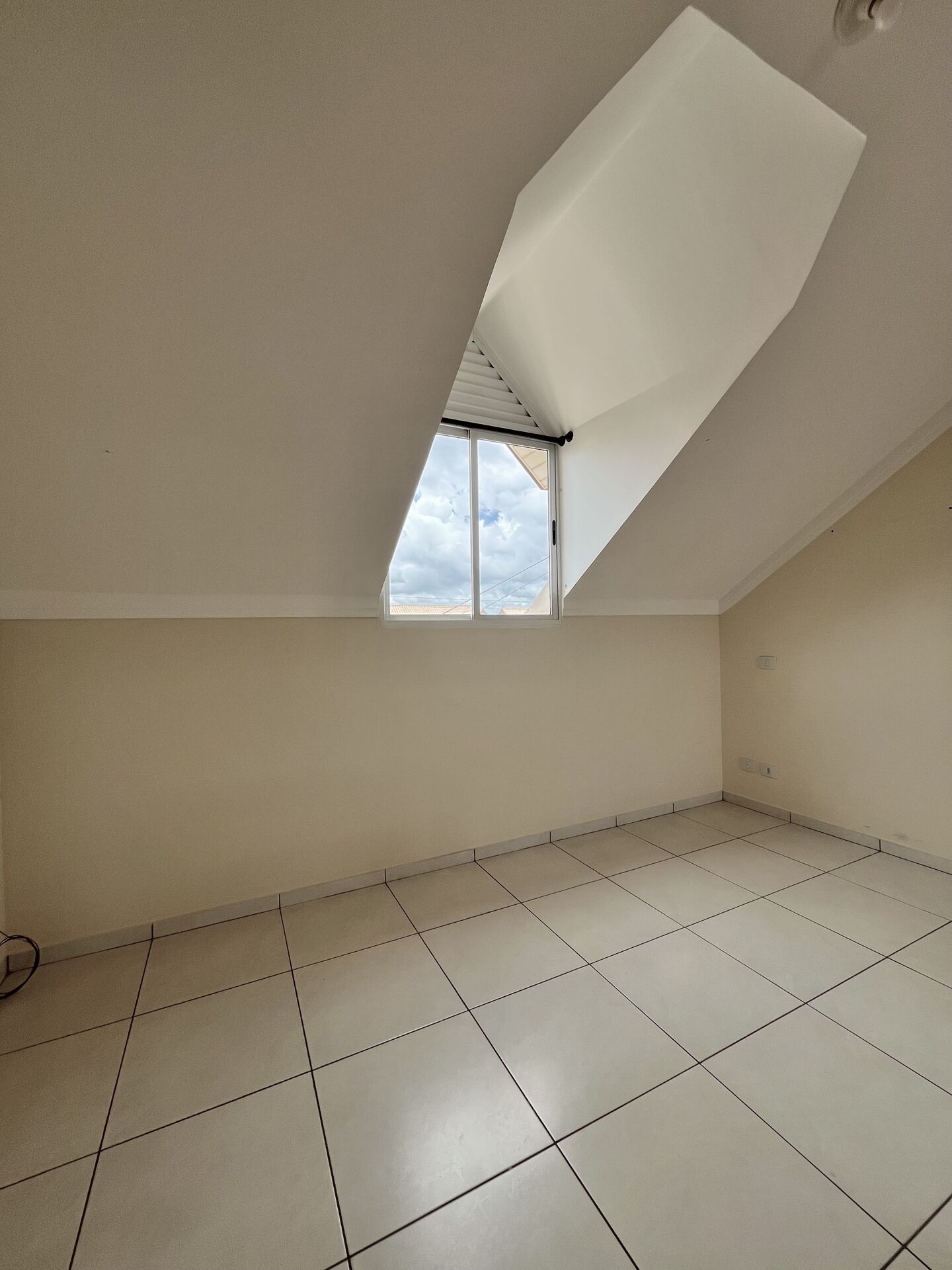 Casa à venda com 1 quarto, 79m² - Foto 4