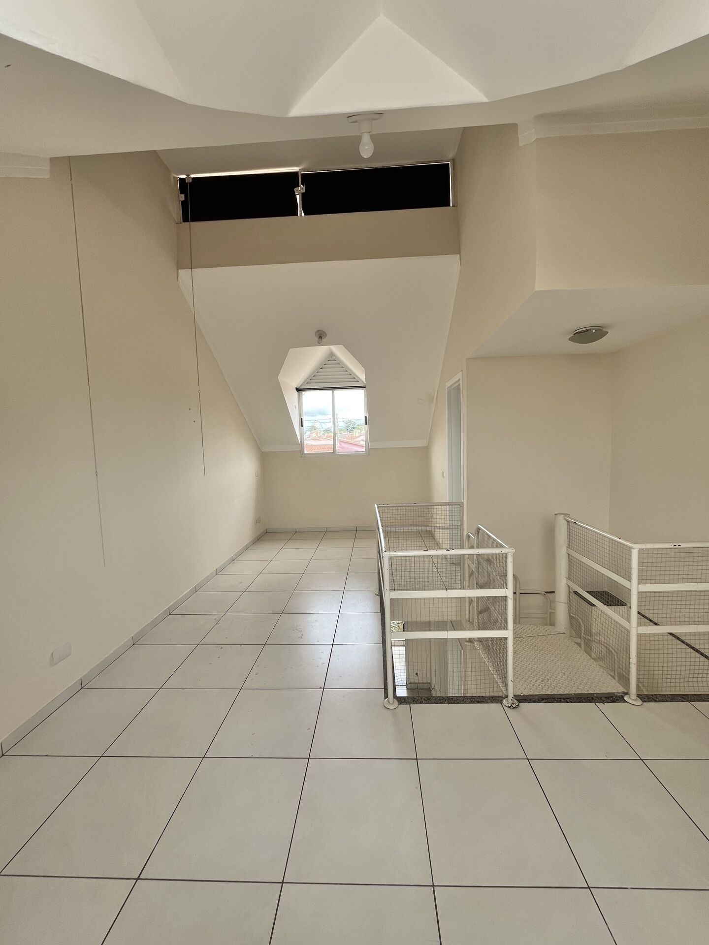 Casa à venda com 1 quarto, 79m² - Foto 9