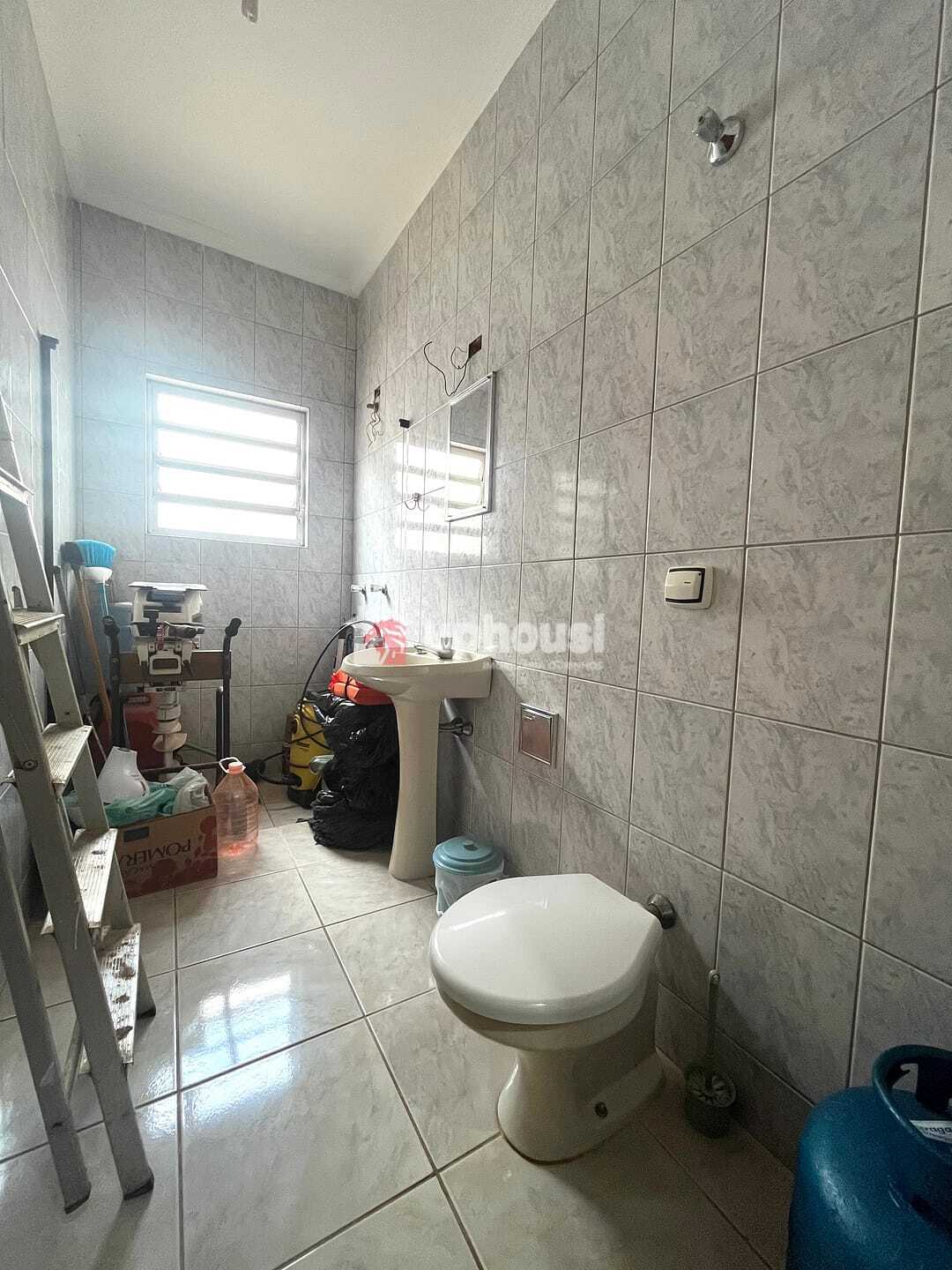 Casa à venda com 5 quartos, 180m² - Foto 27