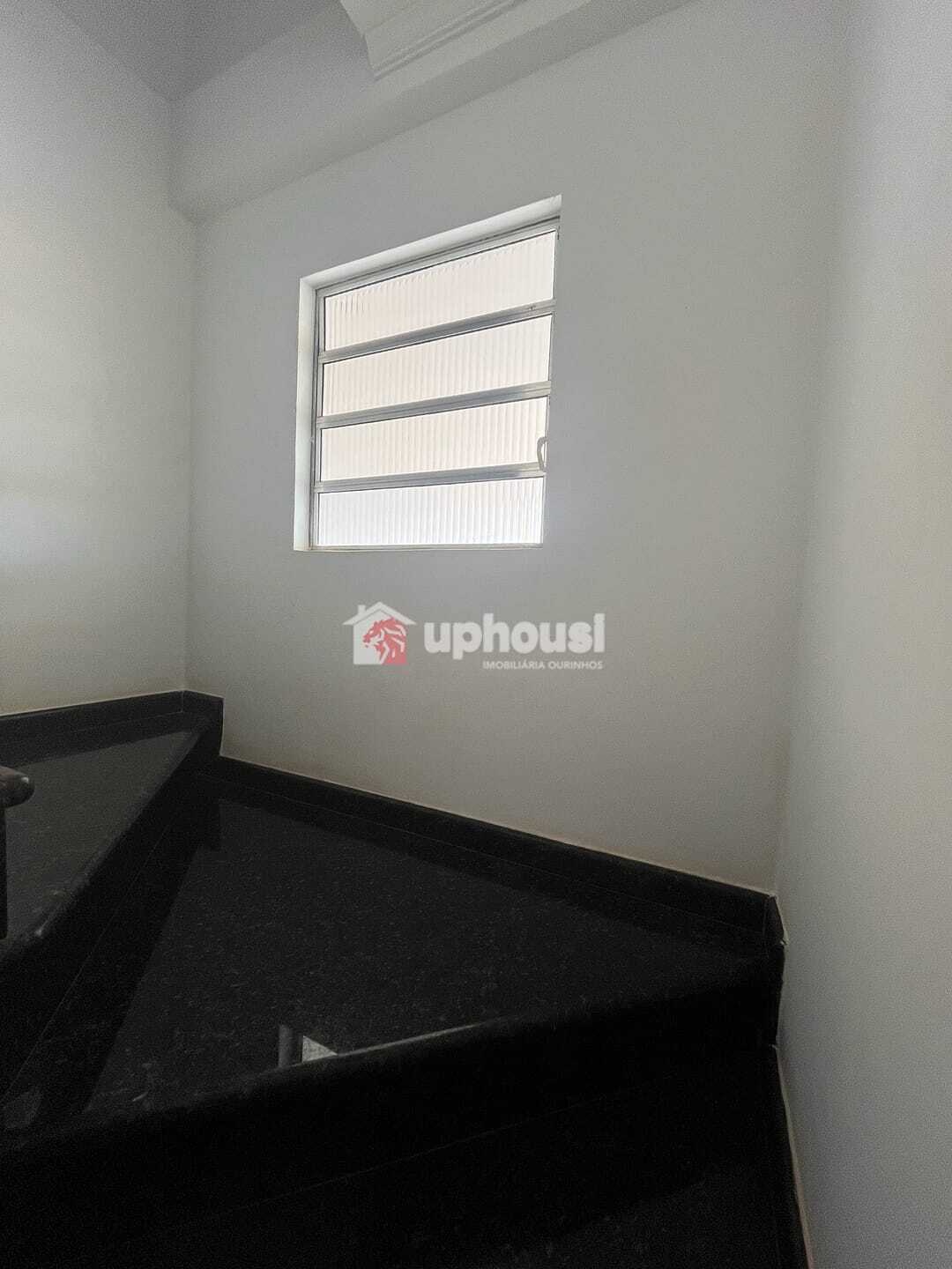 Casa à venda com 5 quartos, 180m² - Foto 17