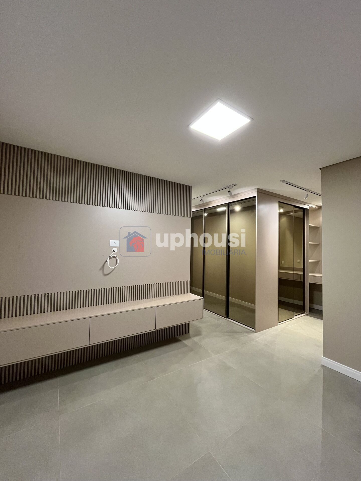 Apartamento para alugar com 3 quartos, 134m² - Foto 10