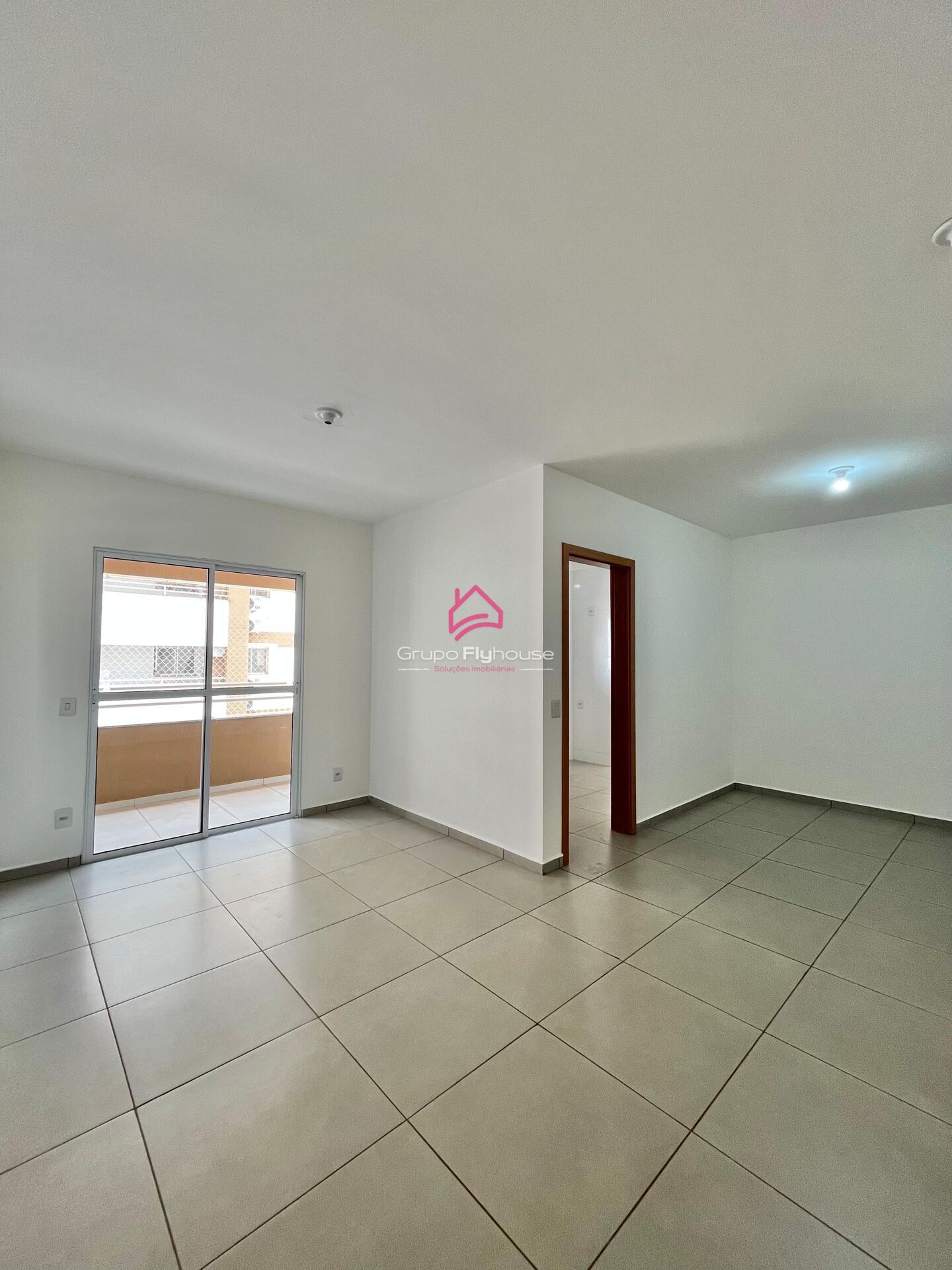 Apartamento para alugar com 2 quartos, 88m² - Foto 2