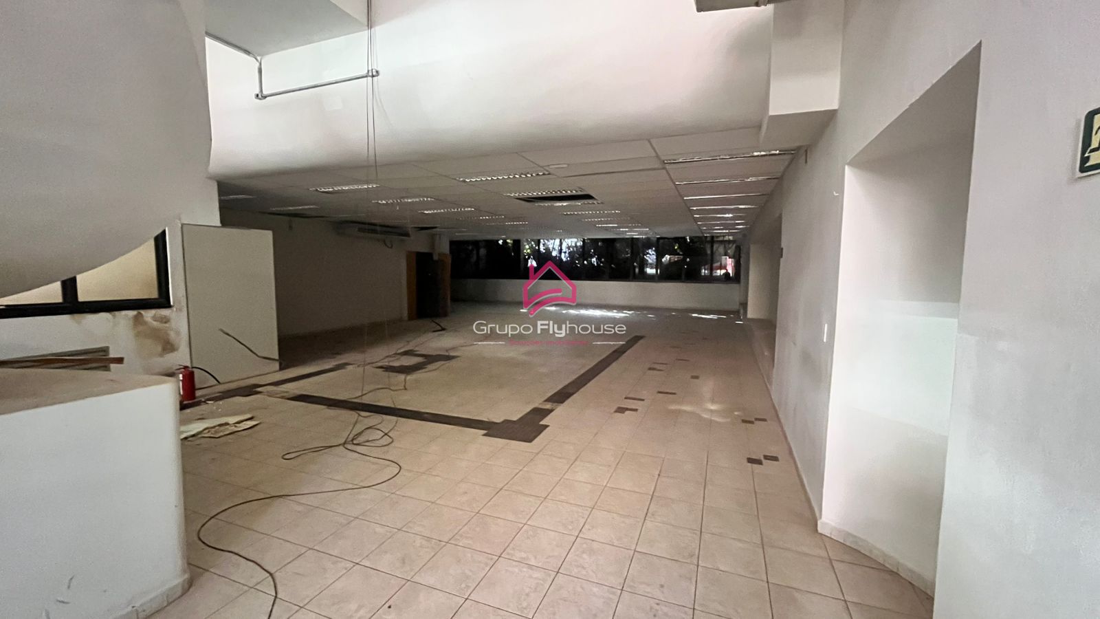 Prédio Inteiro, 504 m² - Foto 2